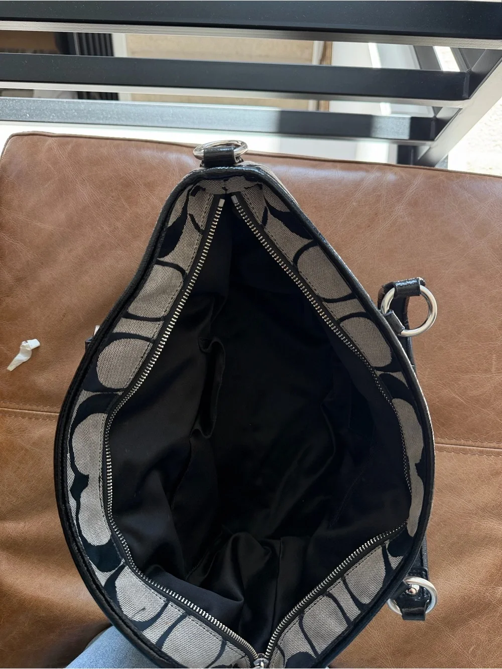 coach signature c vintage shoulder tote